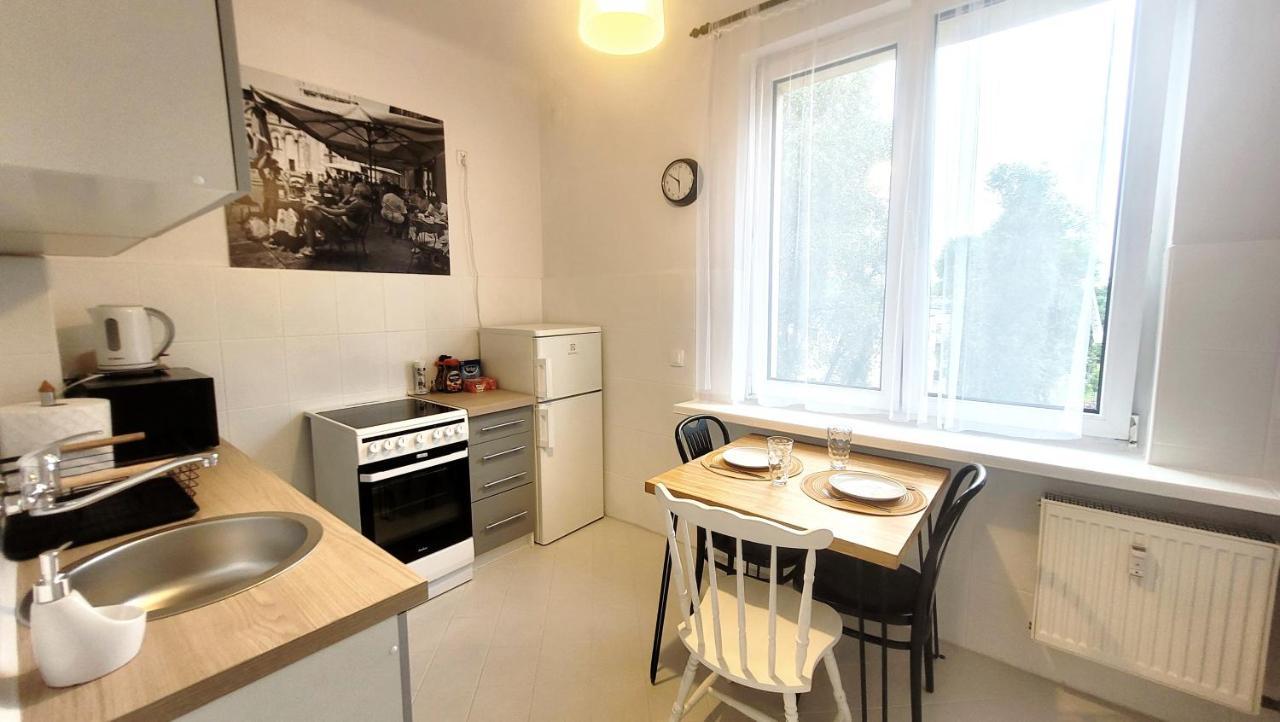 Appartamento Happy Life - Next To Metro Station *